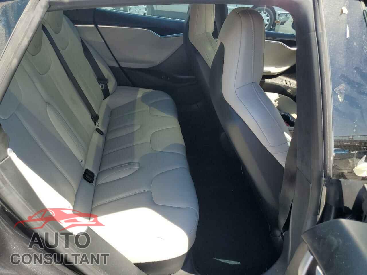 TESLA MODEL S 2016 - 5YJSA1E29GF136905