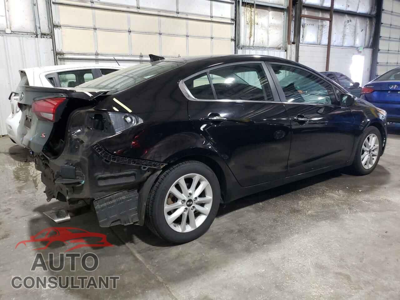KIA FORTE 2017 - 3KPFL4A75HE048231
