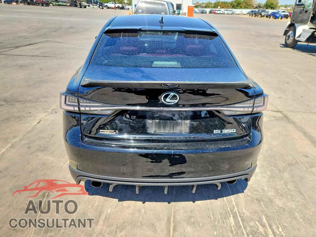 LEXUS IS 2014 - JTHBE1D26E5002579