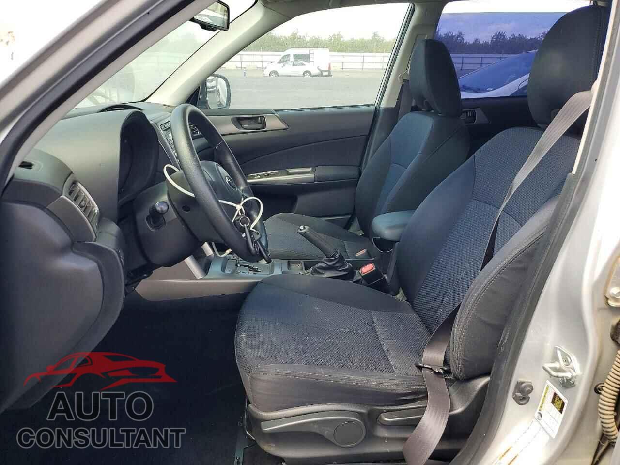 SUBARU FORESTER 2011 - JF2SHABC9BH748024