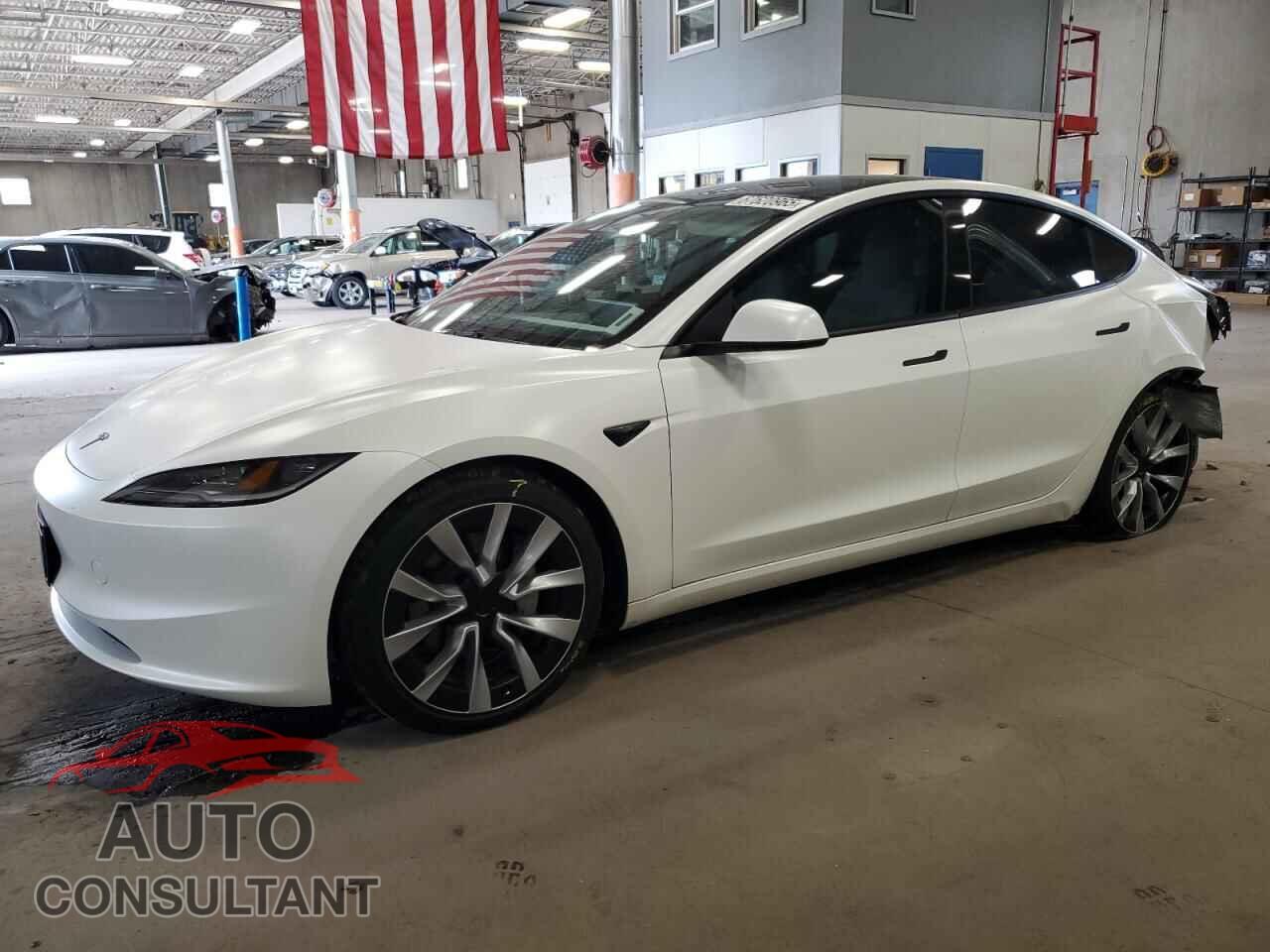 TESLA MODEL 3 2024 - 5YJ3E1EB4RF853949