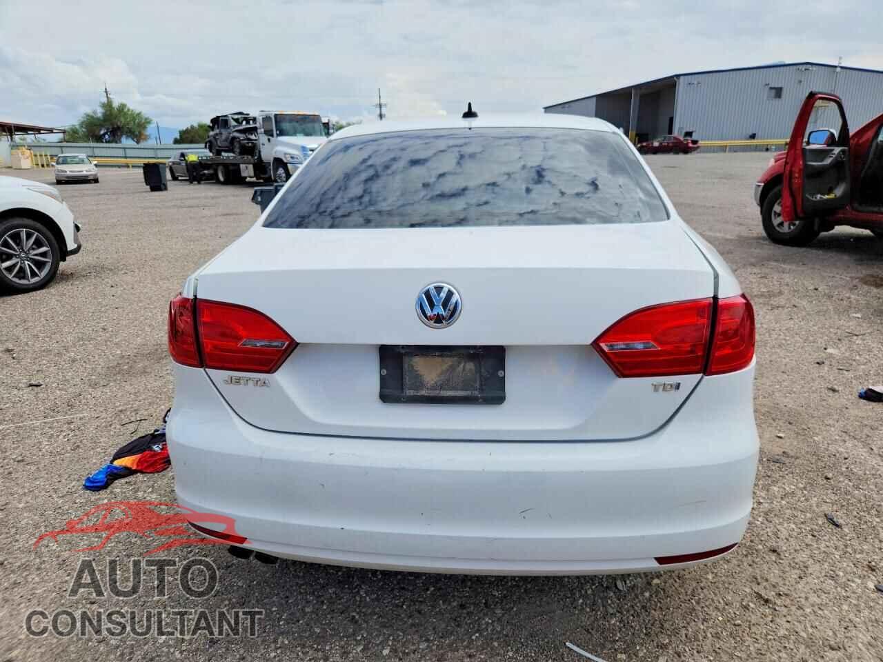 VOLKSWAGEN JETTA 2012 - 3VWLL7AJ5CM360111