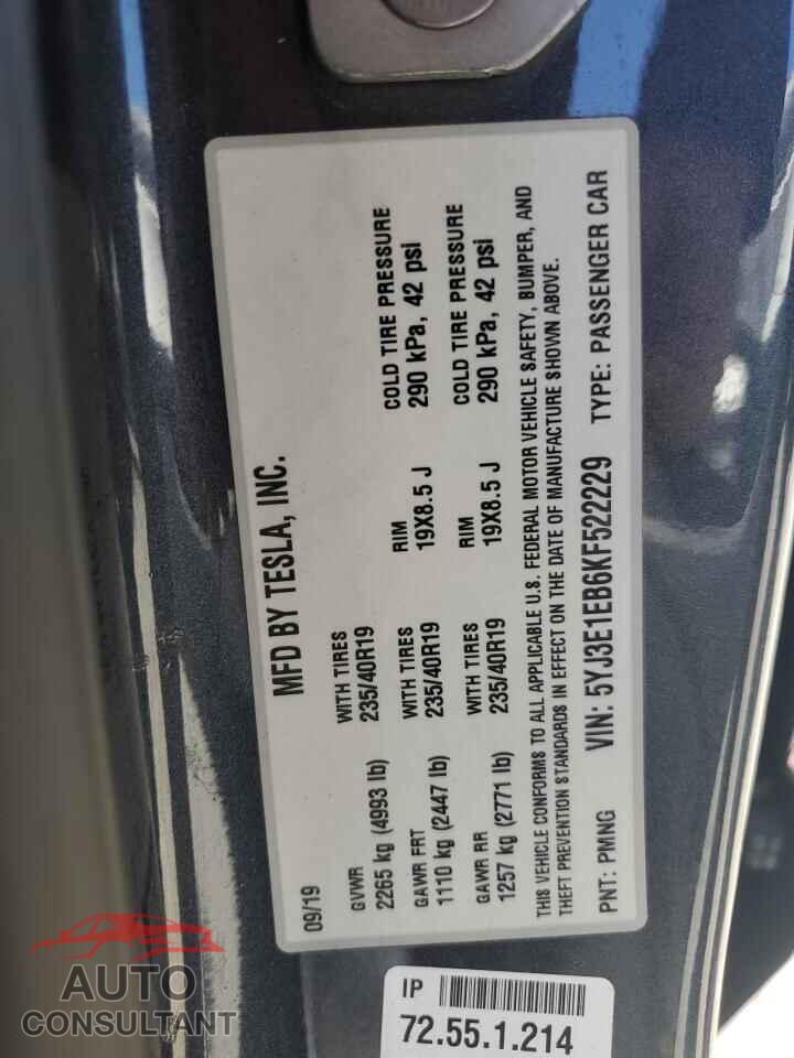 TESLA MODEL 3 2019 - 5YJ3E1EB6KF522229