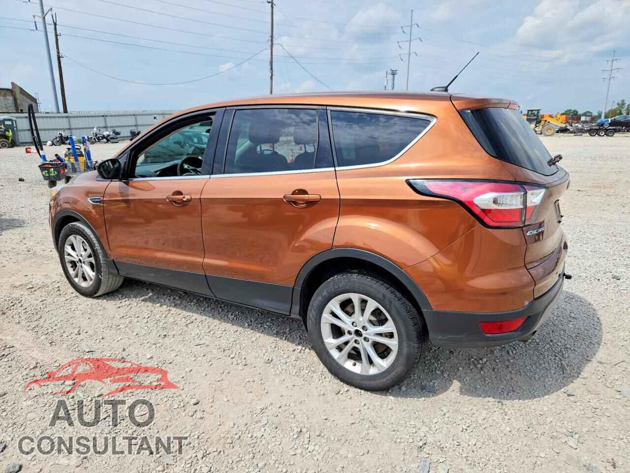 FORD ESCAPE 2017 - 1FMCU9GD7HUC28480