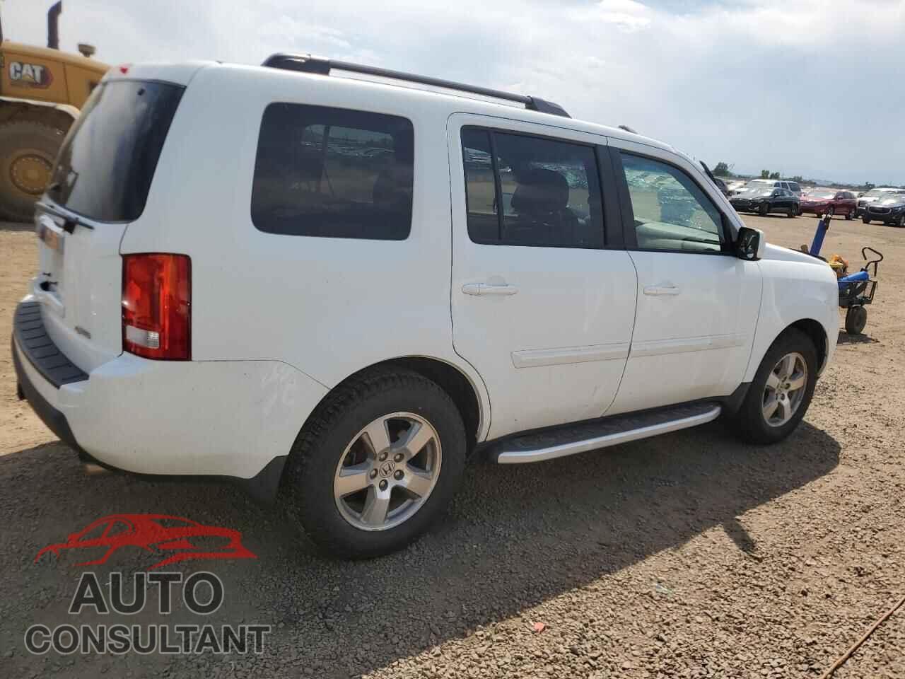 HONDA PILOT 2011 - 5FNYF4H52BB009974