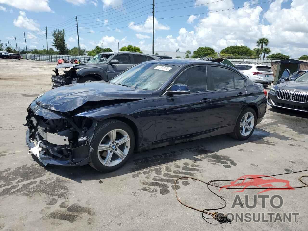 BMW 3 SERIES 2014 - WBA3B1G51ENS78430