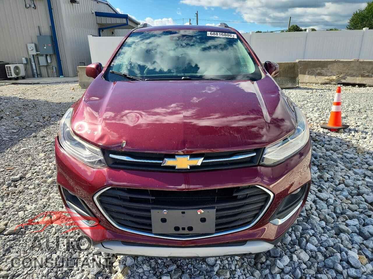 CHEVROLET TRAX 2017 - 3GNCJRSB2HL270835