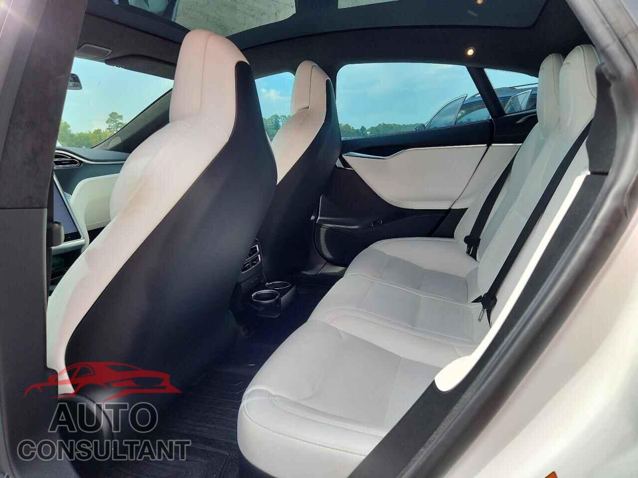 TESLA MODEL S 2017 - 5YJSA1E22HF218623