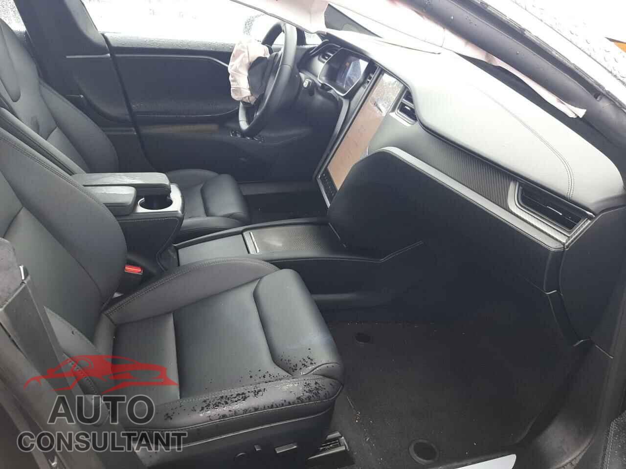 TESLA MODEL S 2020 - 5YJSA1E2XLF381500