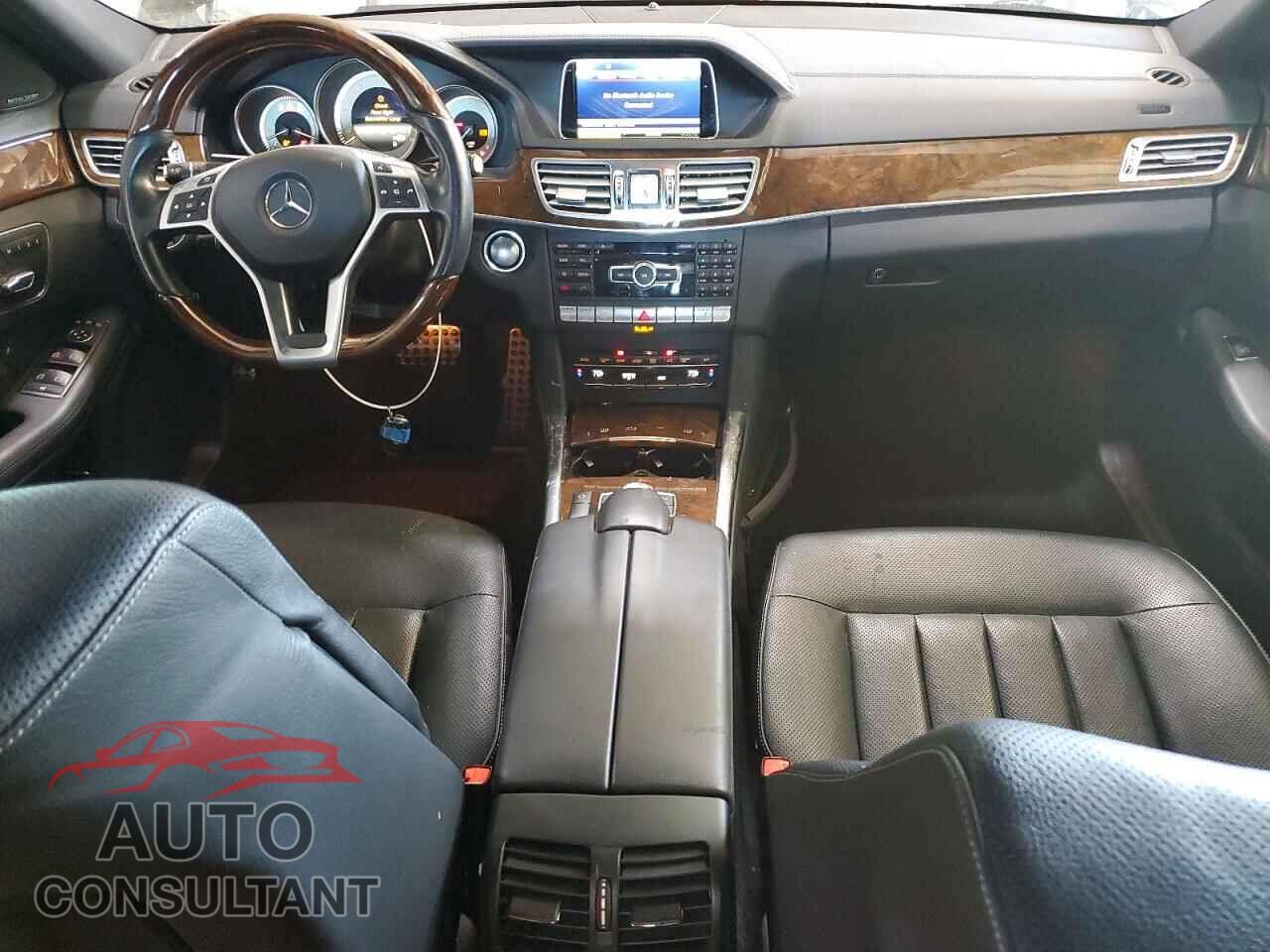 MERCEDES-BENZ E-CLASS 2015 - WDDHF6HB0FB124492