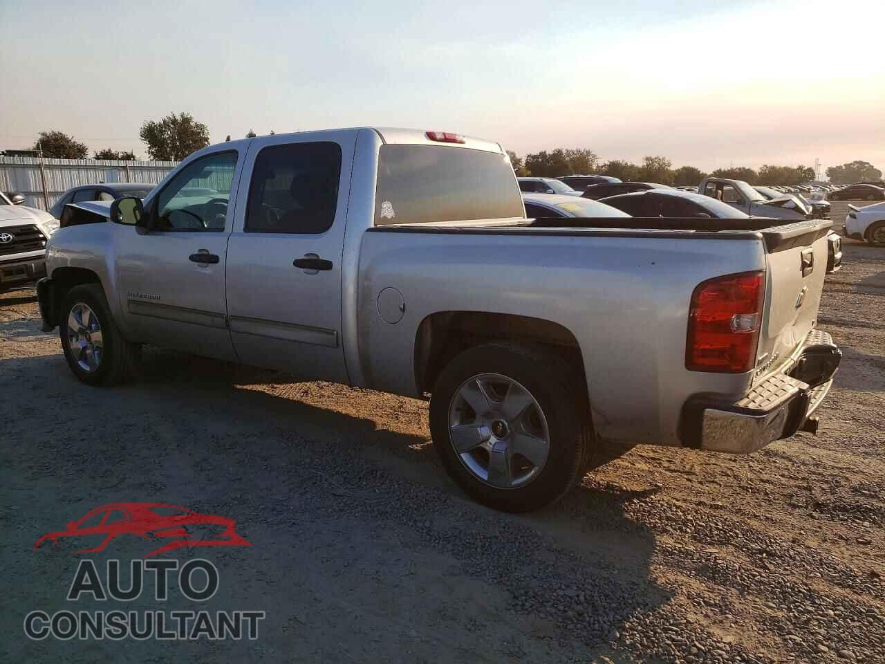 CHEVROLET SILVERADO 2011 - 3GCPCSE07BG188623