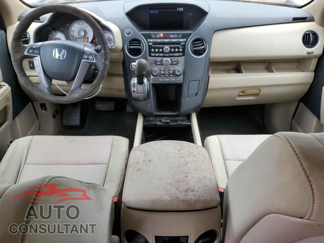 HONDA PILOT 2015 - 5FNYF4H48FB013301