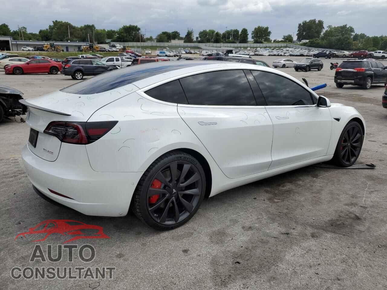 TESLA MODEL 3 2020 - 5YJ3E1EC7LF719582