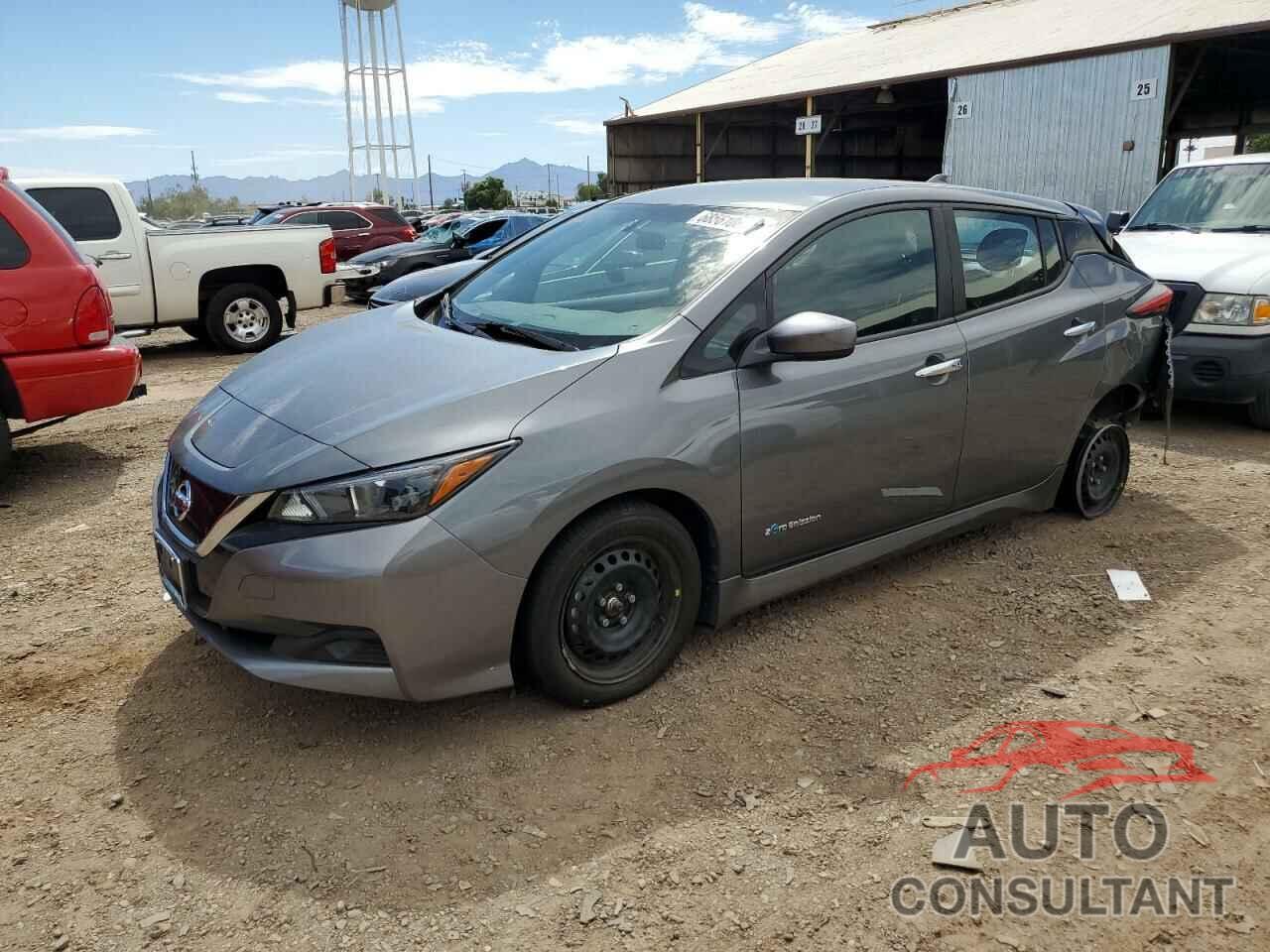 NISSAN LEAF 2018 - 1N4AZ1CP2JC310181