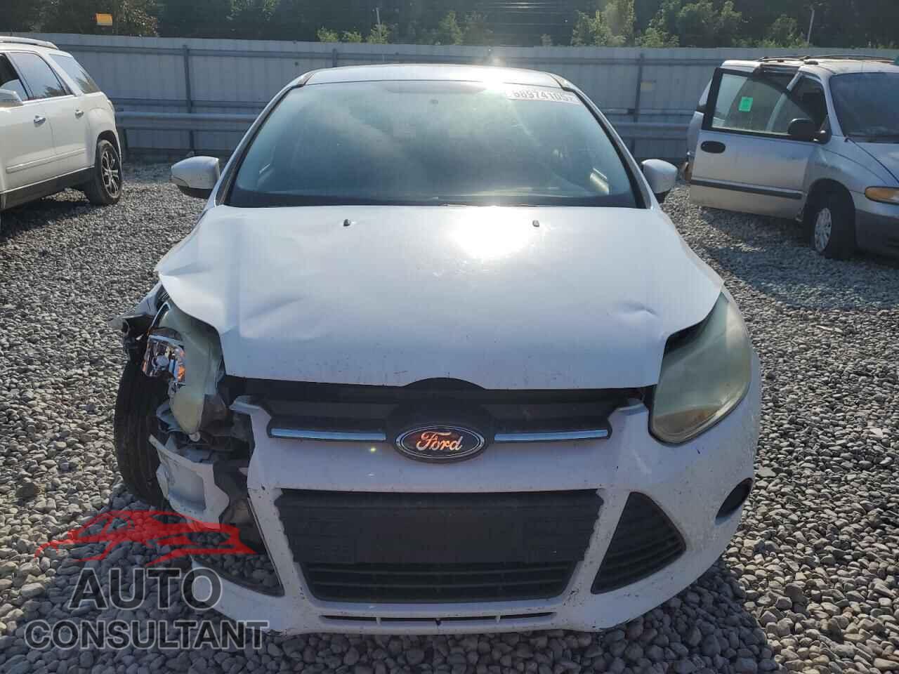 FORD FOCUS 2014 - 1FADP3F22EL135371