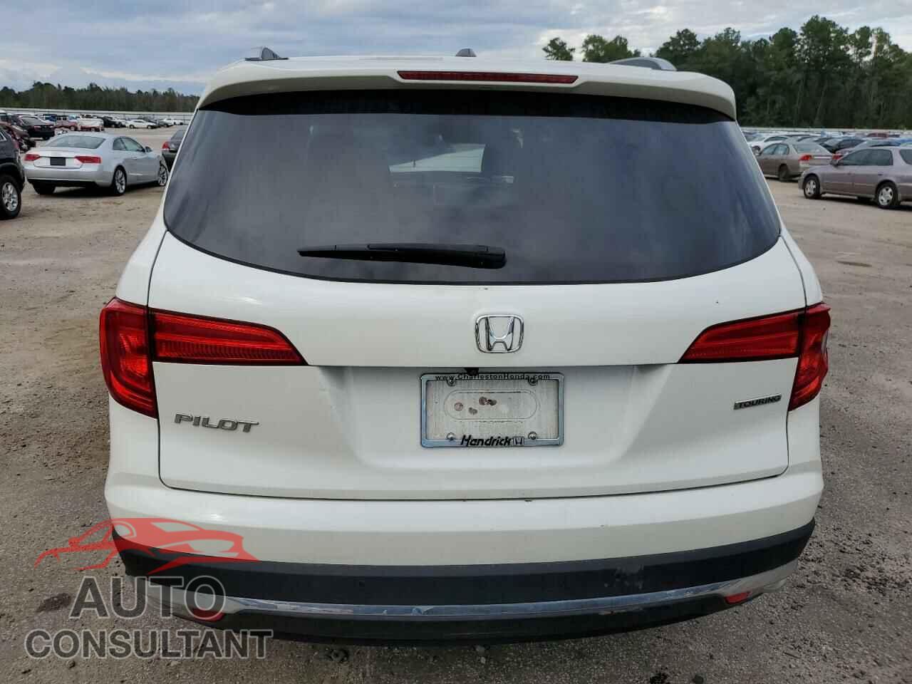 HONDA PILOT 2017 - 5FNYF5H95HB019190