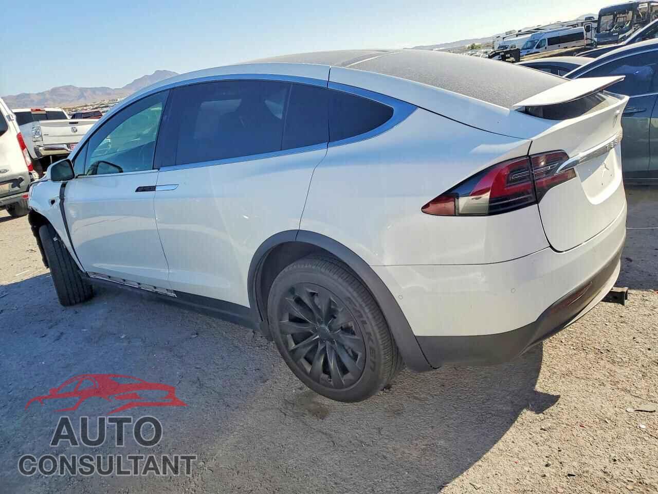 TESLA MODEL X 2019 - 5YJXCBE24KF193172