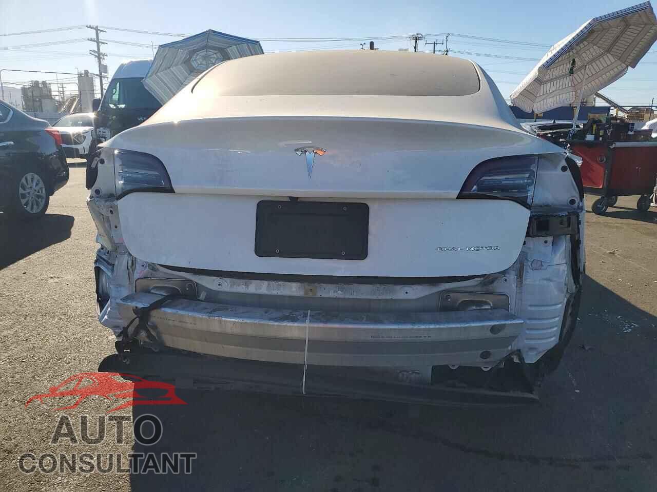 TESLA MODEL 3 2022 - 5YJ3E1EB7NF195652