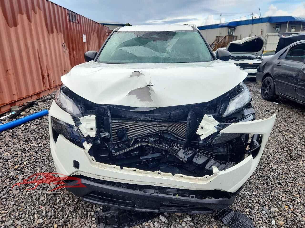 NISSAN ROGUE 2024 - 5N1BT3AA7RC672394