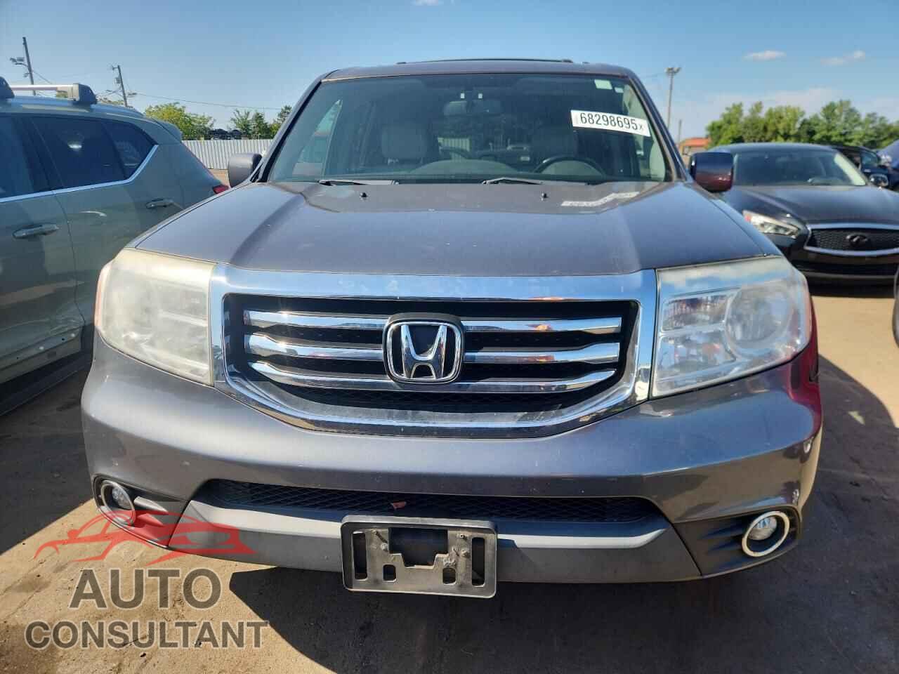 HONDA PILOT 2013 - 5FNYF4H59DB064022