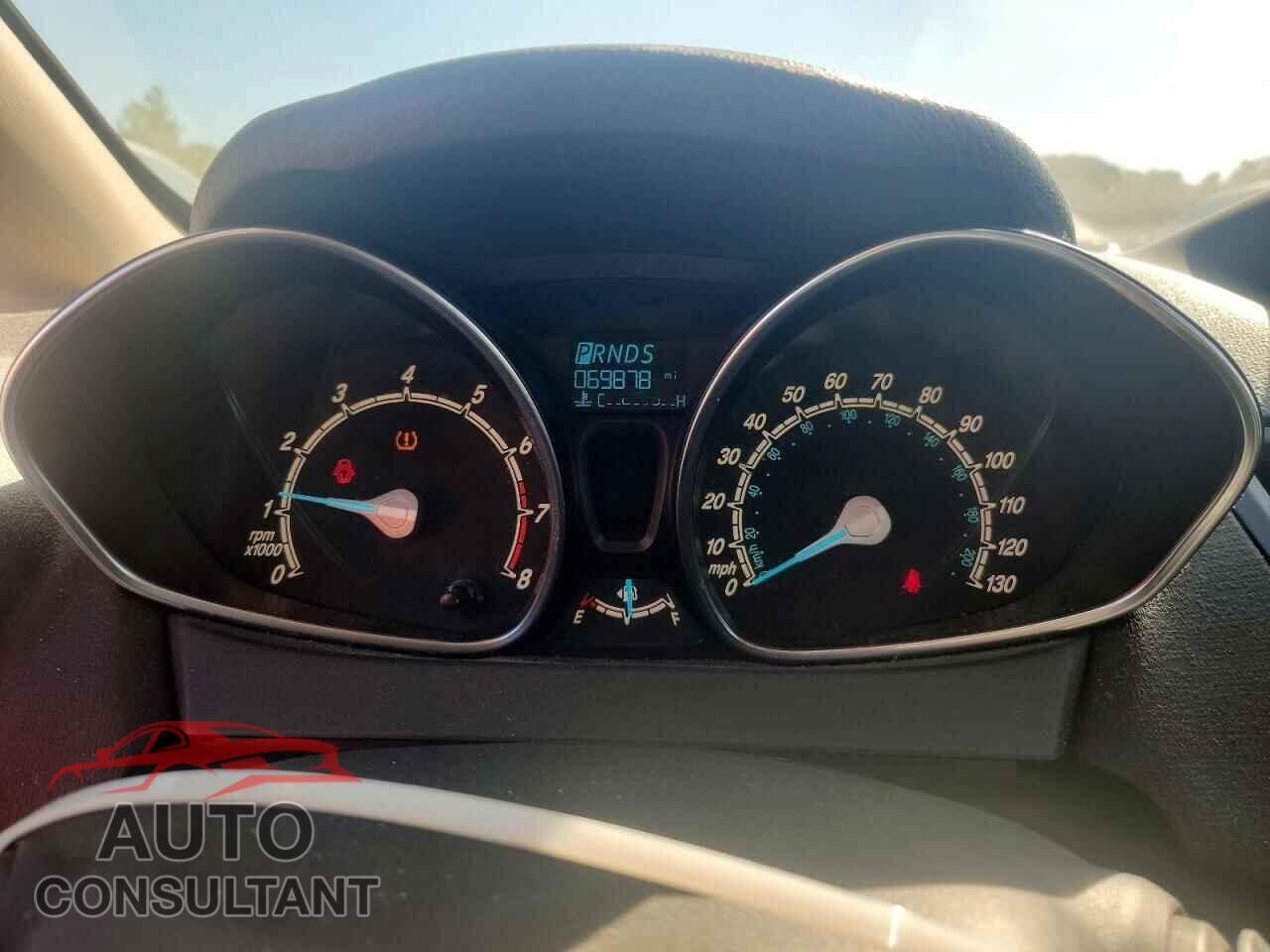 FORD FIESTA 2017 - 3FADP4EJ8HM136350