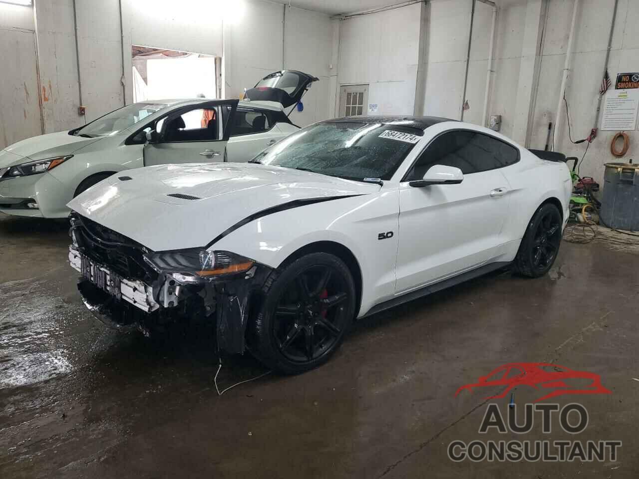 FORD MUSTANG 2018 - 1FA6P8CF7J5135216