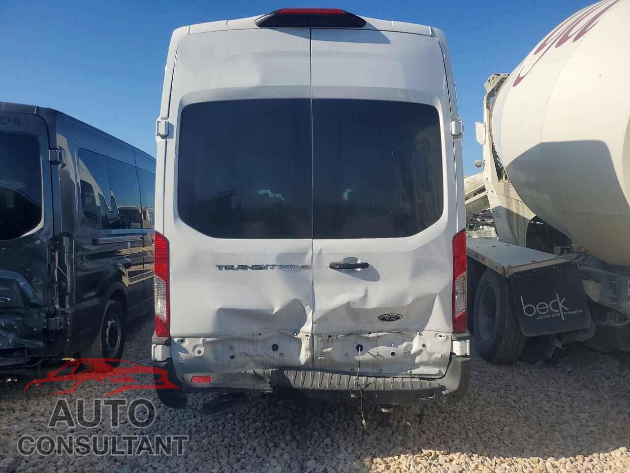 FORD TRANSIT 2024 - 1FBVU4X8XRKB86357