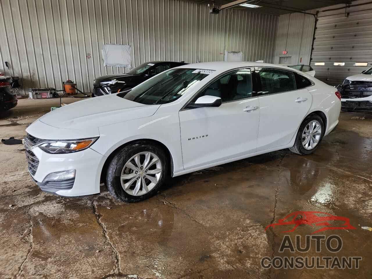 CHEVROLET MALIBU 2023 - 1G1ZD5ST5PF218404