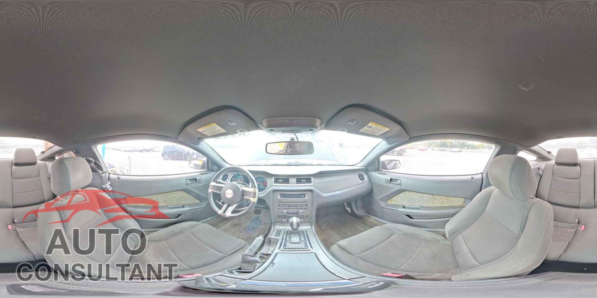 FORD MUSTANG 2014 - 1ZVBP8AM0E5253377