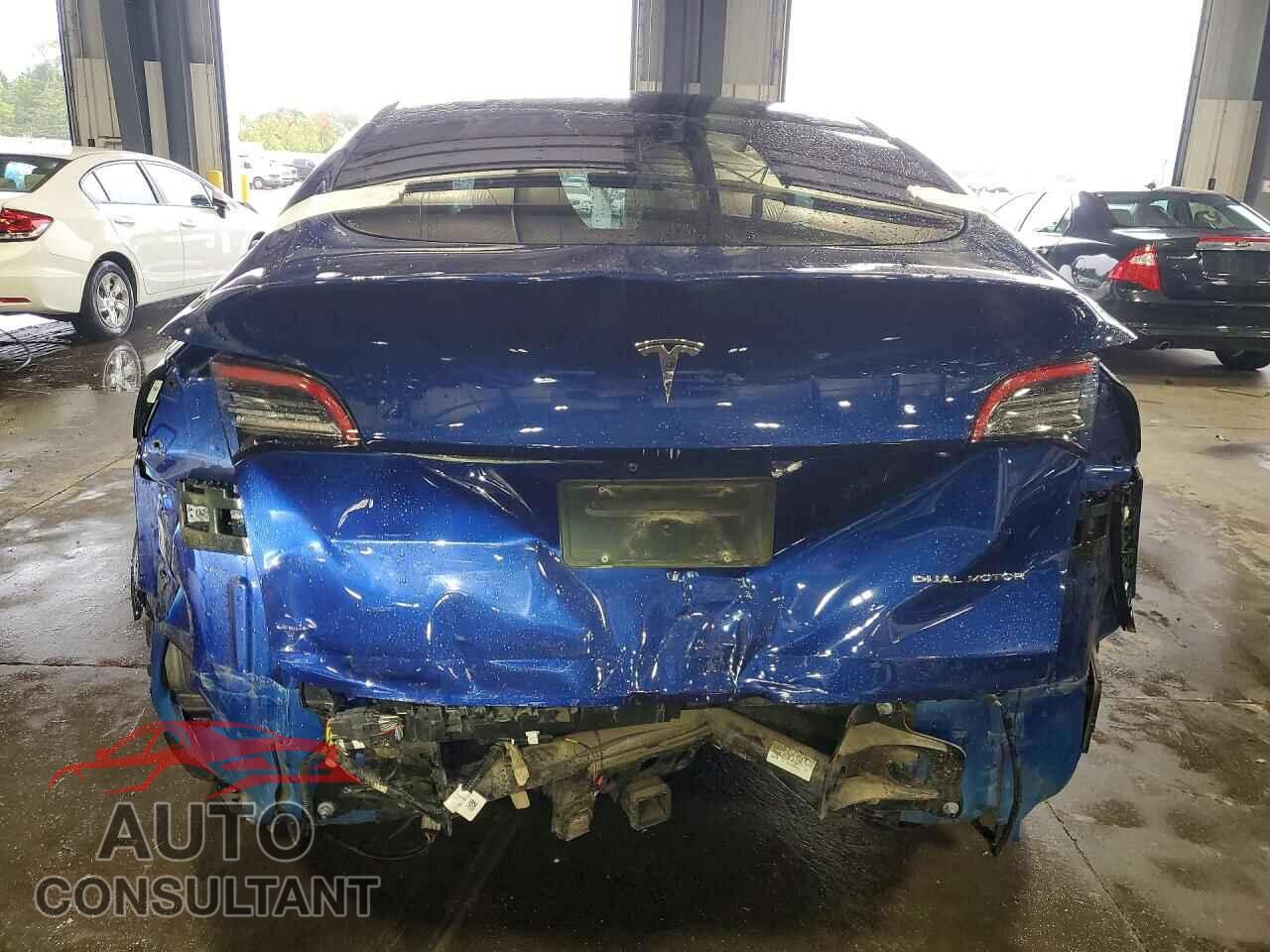 TESLA MODEL Y 2021 - 5YJYGDEE6MF176729