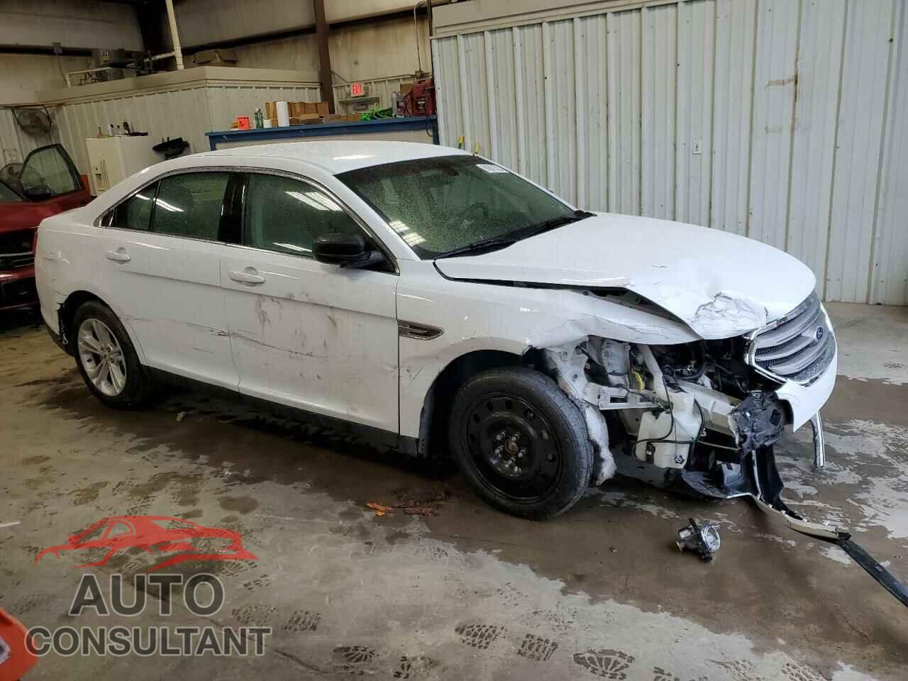 FORD TAURUS 2015 - 1FAHP2D82FG208459