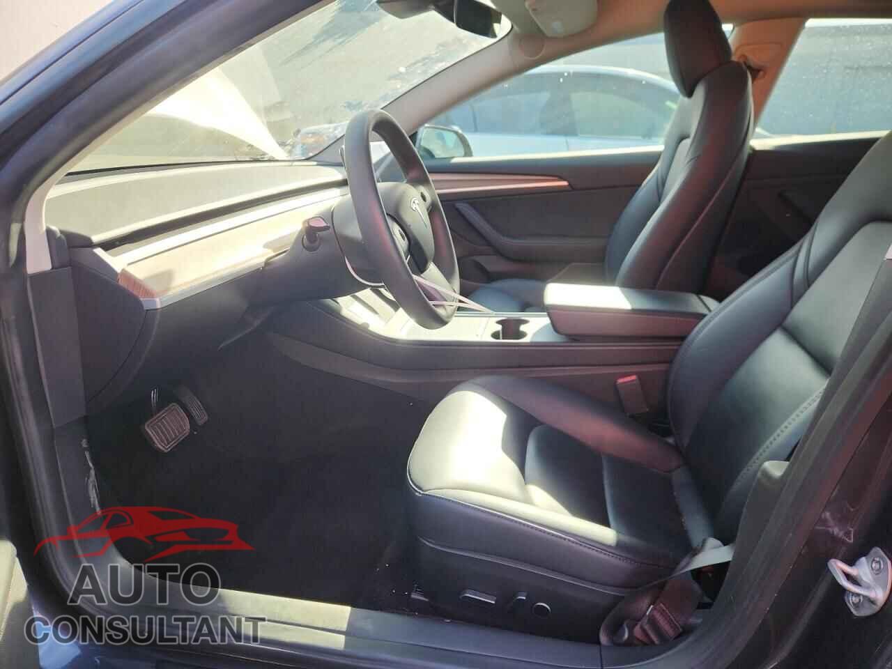 TESLA MODEL 3 2023 - 5YJ3E1EB9PF685898