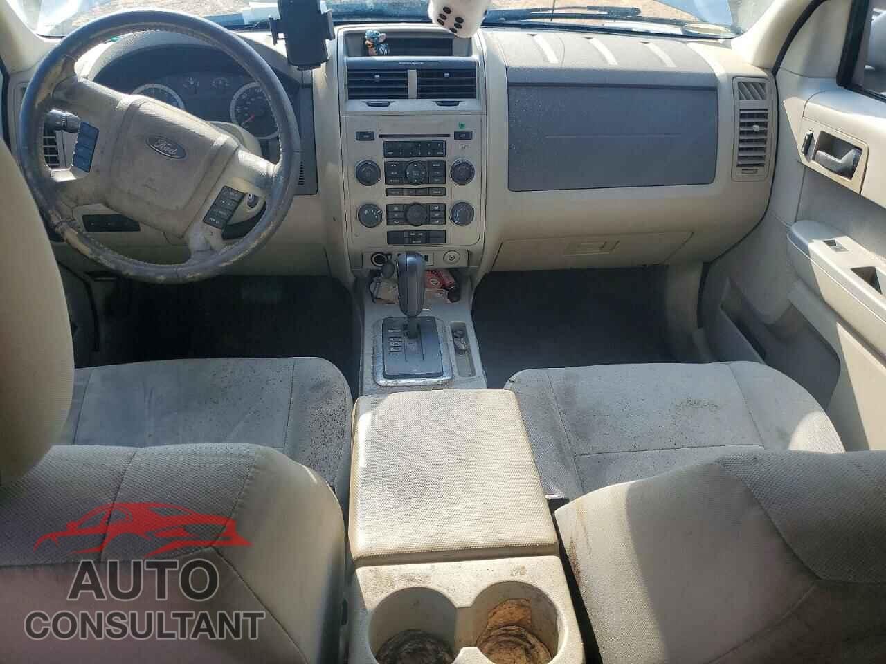 FORD ESCAPE 2011 - 1FMCU0D76BKA04016