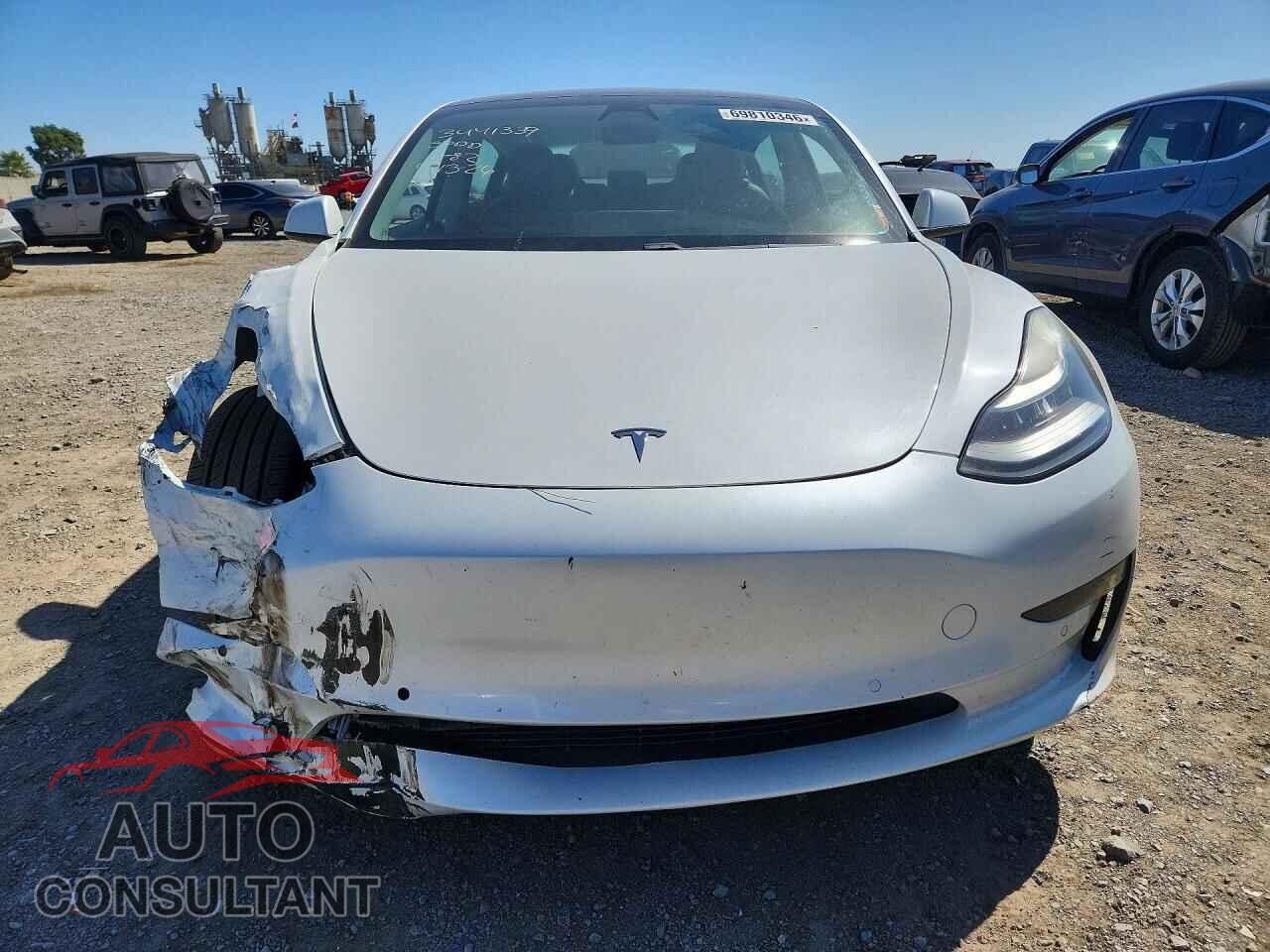 TESLA MODEL 3 2019 - 5YJ3E1EAXKF425249