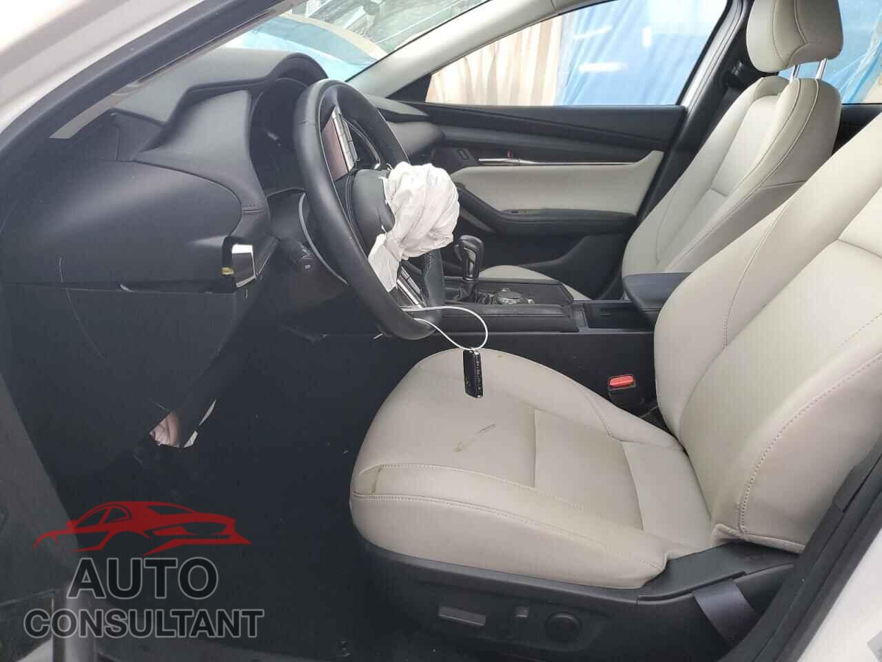 MAZDA 3 2023 - 3MZBPACM9PM374362