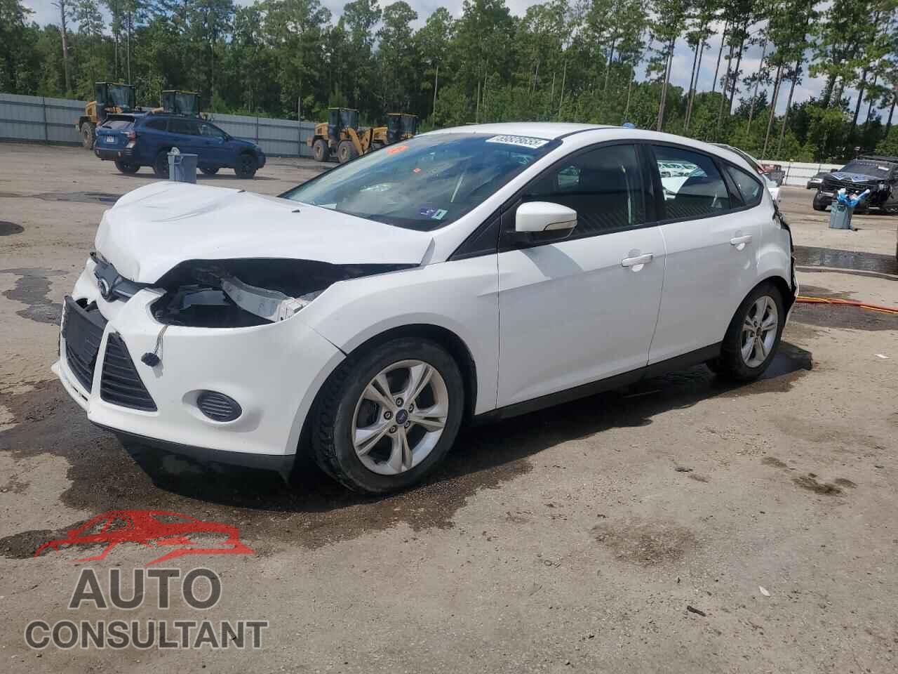 FORD FOCUS 2014 - 1FADP3K27EL217537