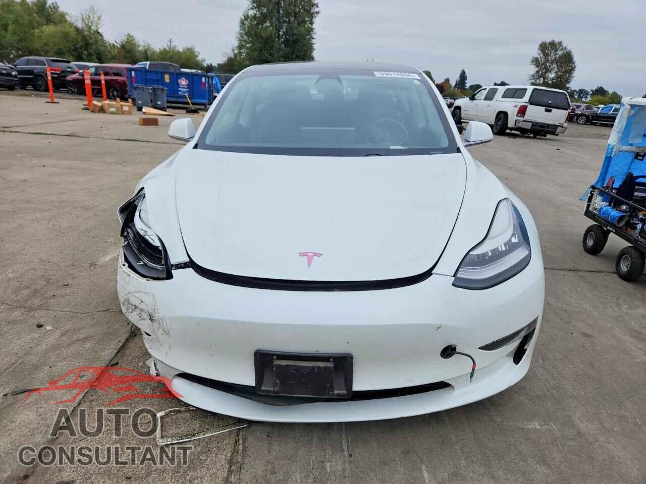 TESLA MODEL 3 2020 - 5YJ3E1EB3LF636917