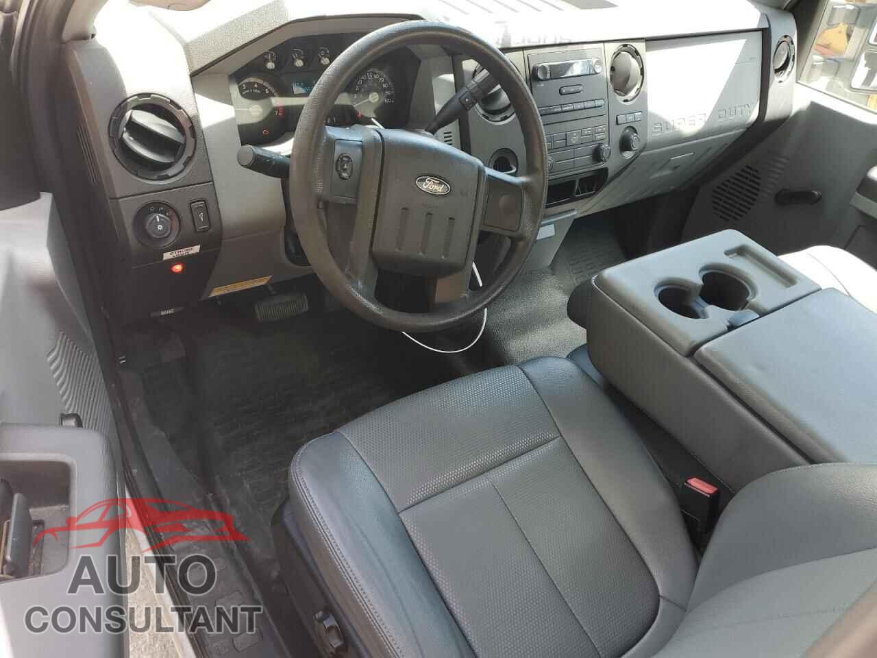 FORD F250 2013 - 1FTBF2A61DEA64773