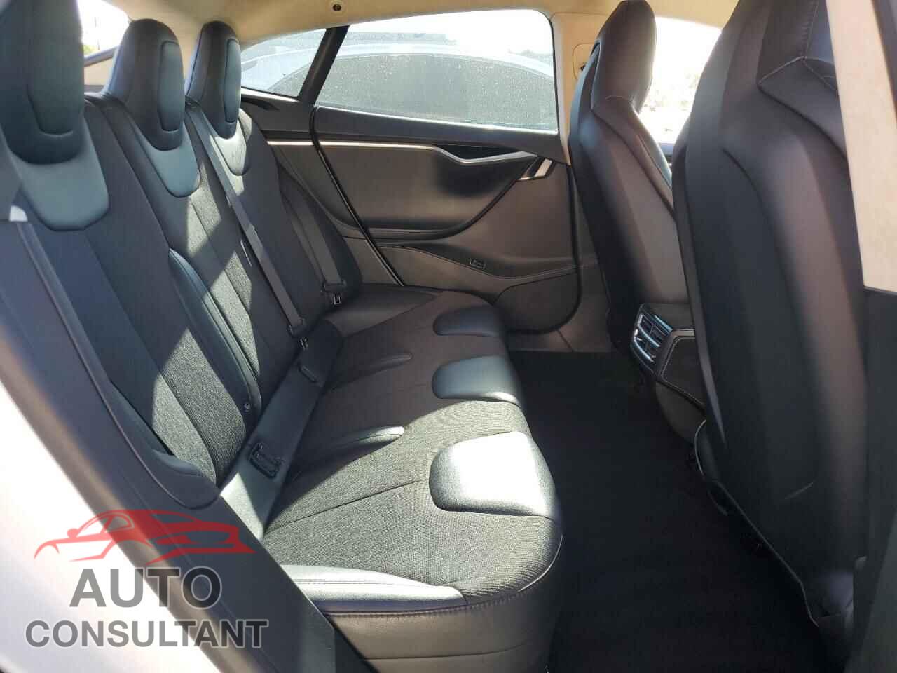 TESLA MODEL S 2016 - 5YJSA1E1XGF138895