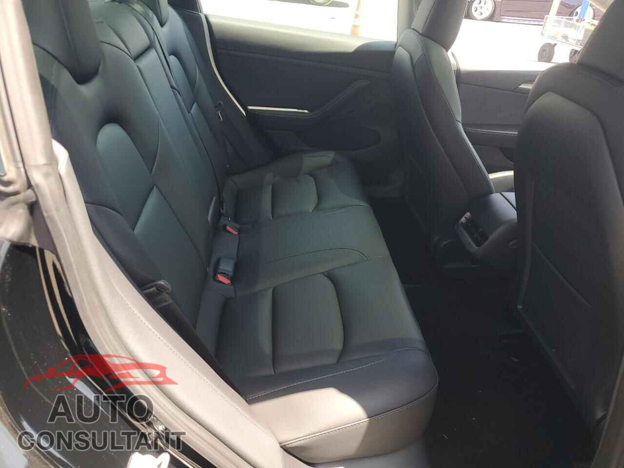 TESLA MODEL 3 2023 - 5YJ3E1EA2PF407383