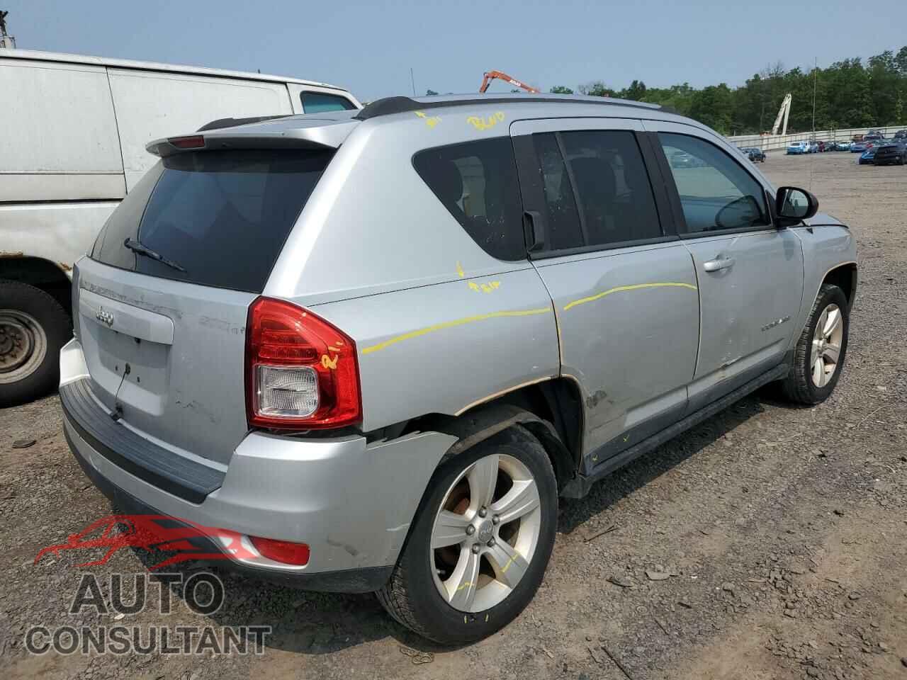 JEEP COMPASS 2011 - 1J4NF1FB5BD282516