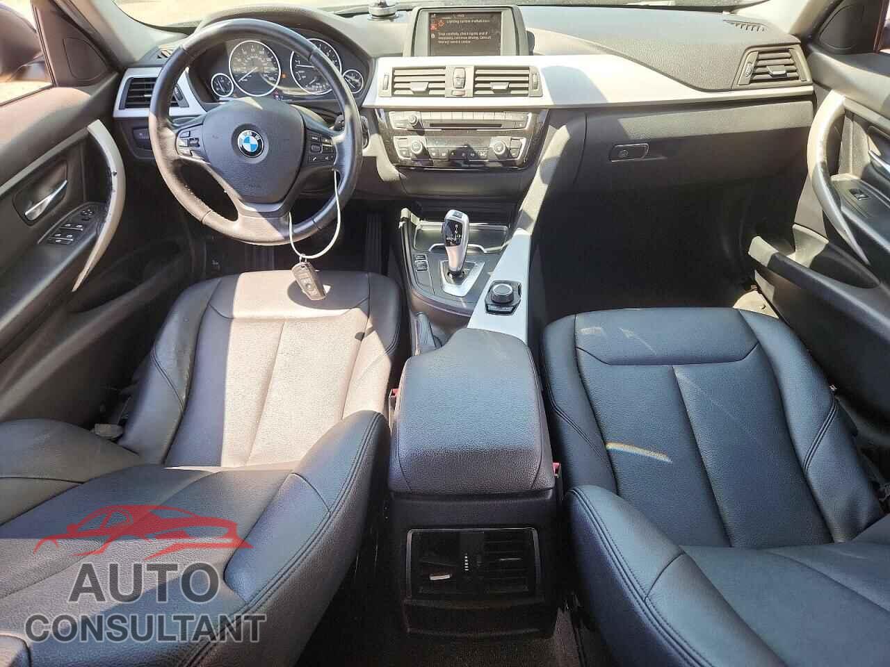 BMW 3 SERIES 2016 - WBA8A9C54GK618557