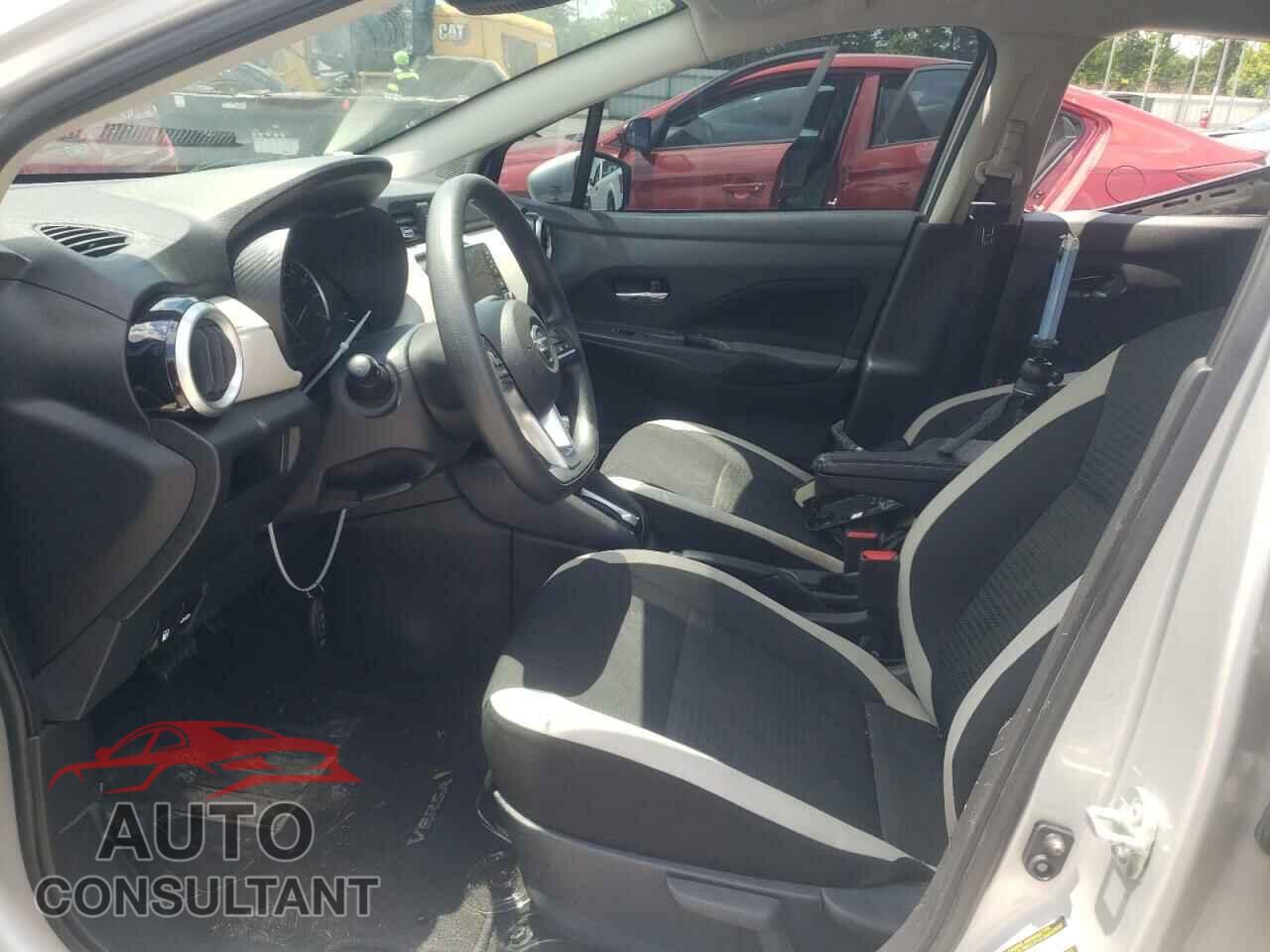NISSAN VERSA 2021 - 3N1CN8EV1ML837482