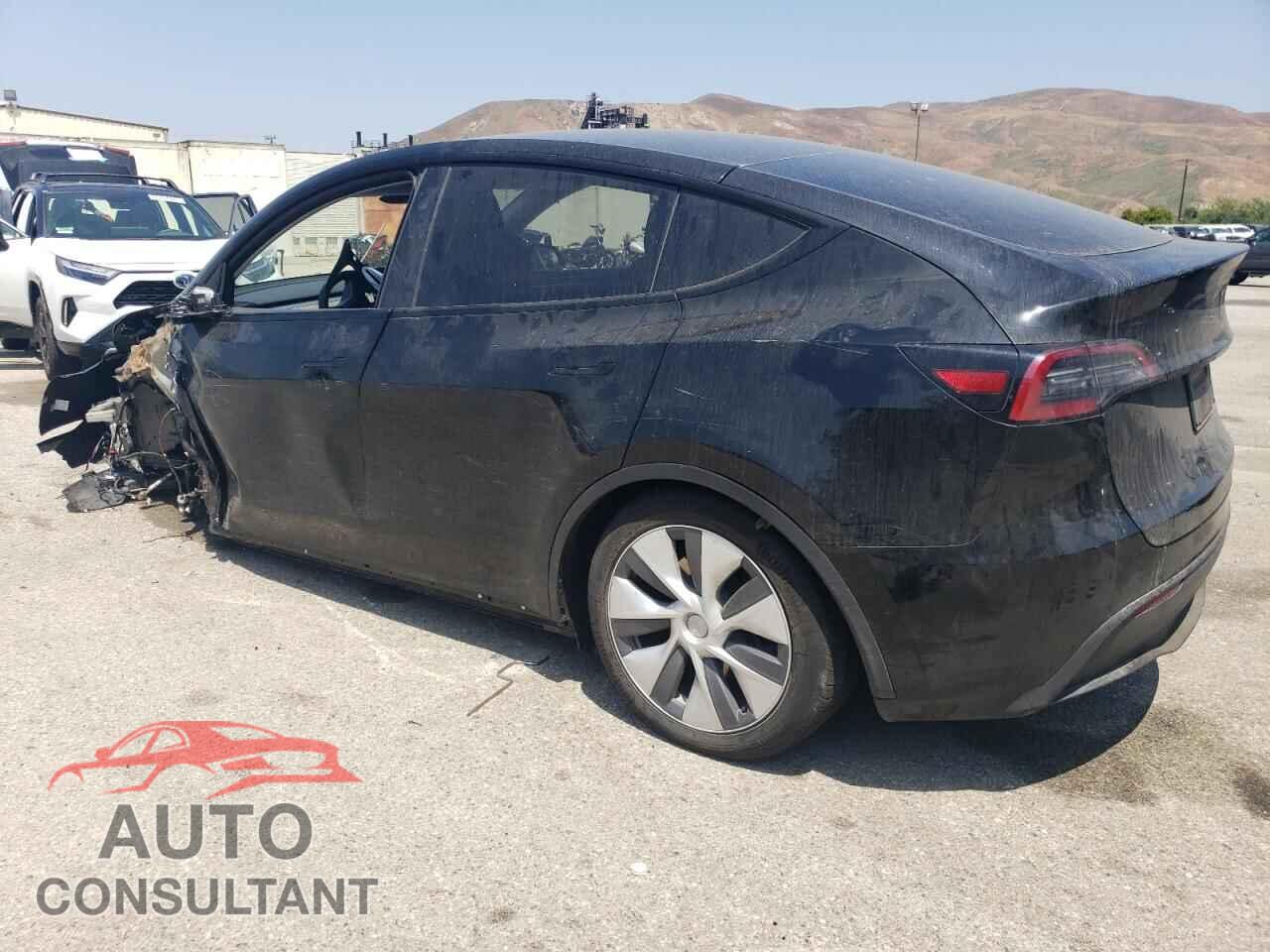 TESLA MODEL Y 2024 - 7SAYGDEE1RF982133