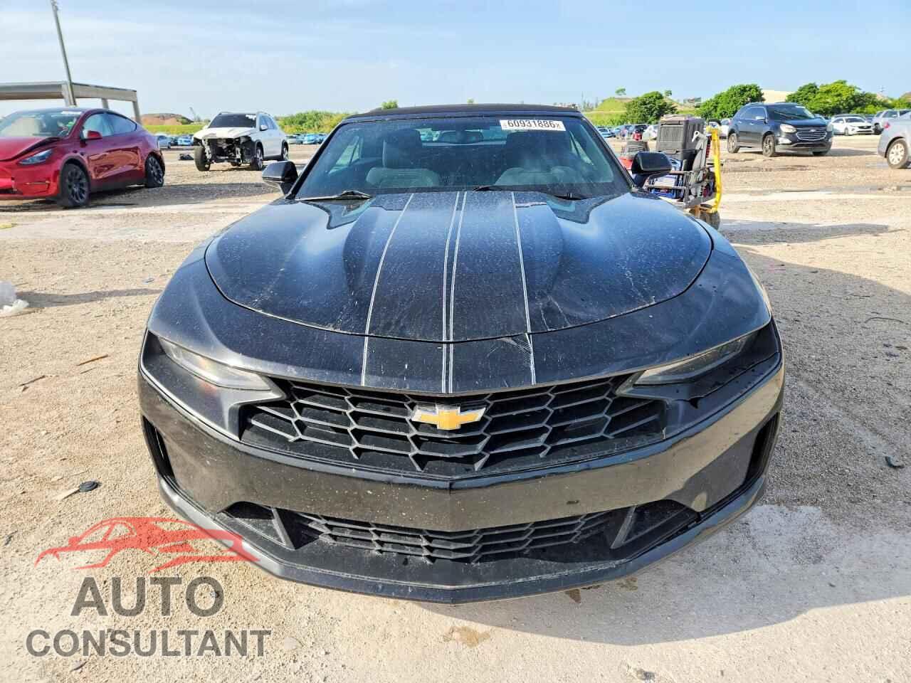 CHEVROLET CAMARO 2019 - 1G1FB3DSXK0136116