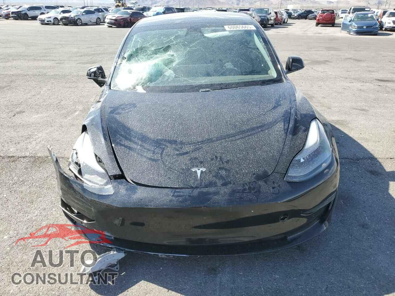 TESLA MODEL 3 2021 - 5YJ3E1EA8MF875873