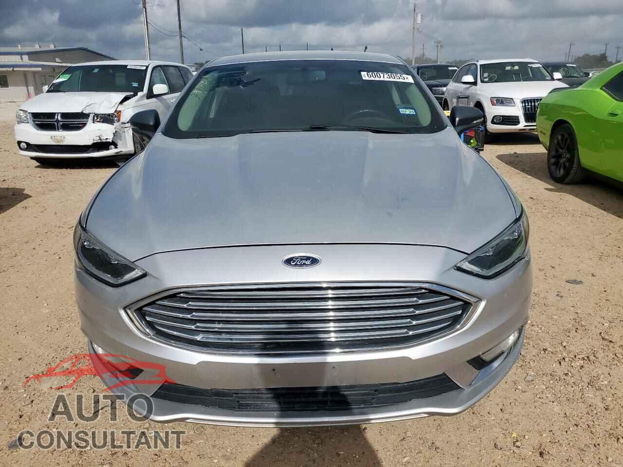 FORD FUSION 2017 - 3FA6P0H9XHR378840