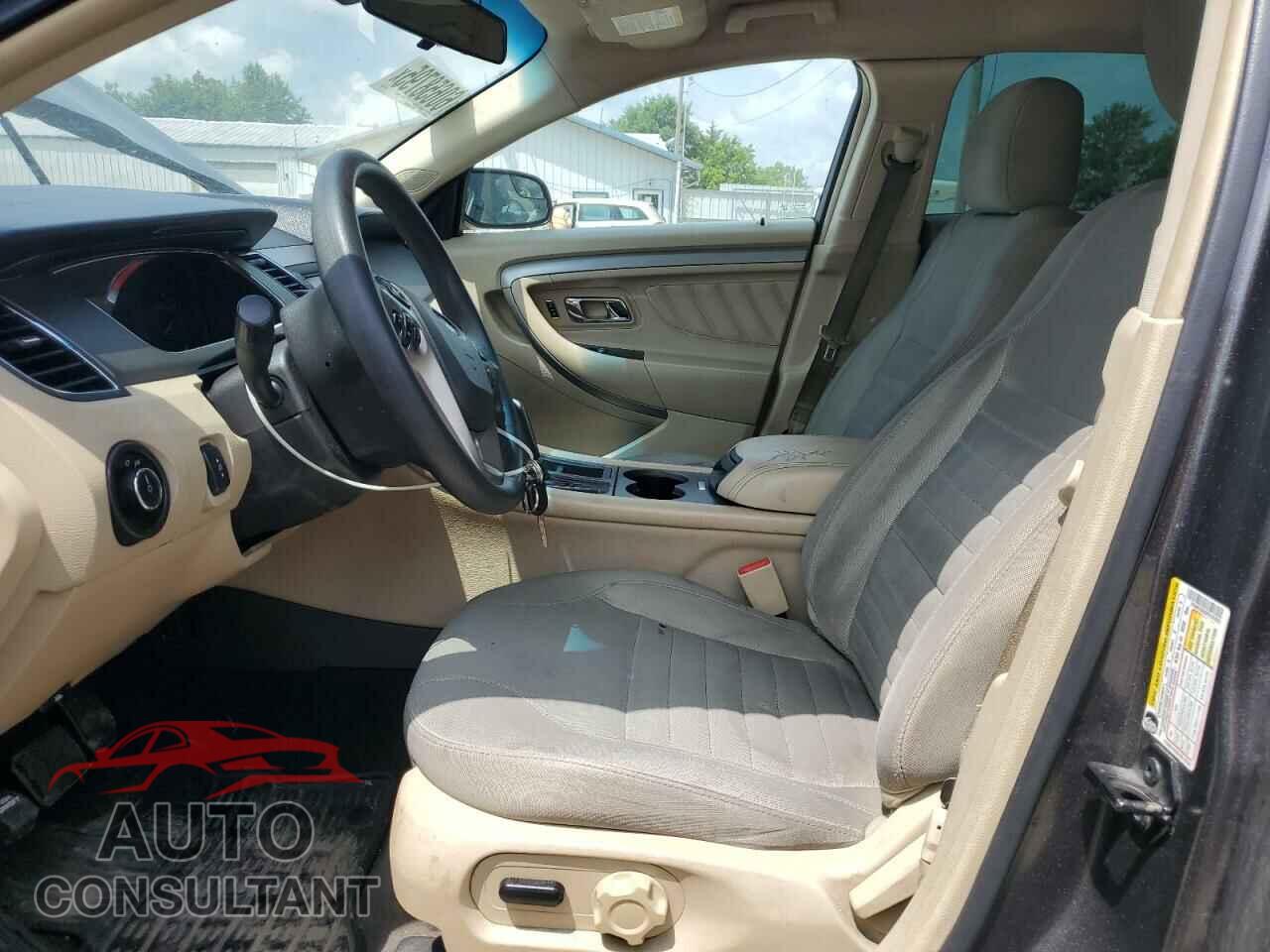 FORD TAURUS 2015 - 1FAHP2D83FG153925