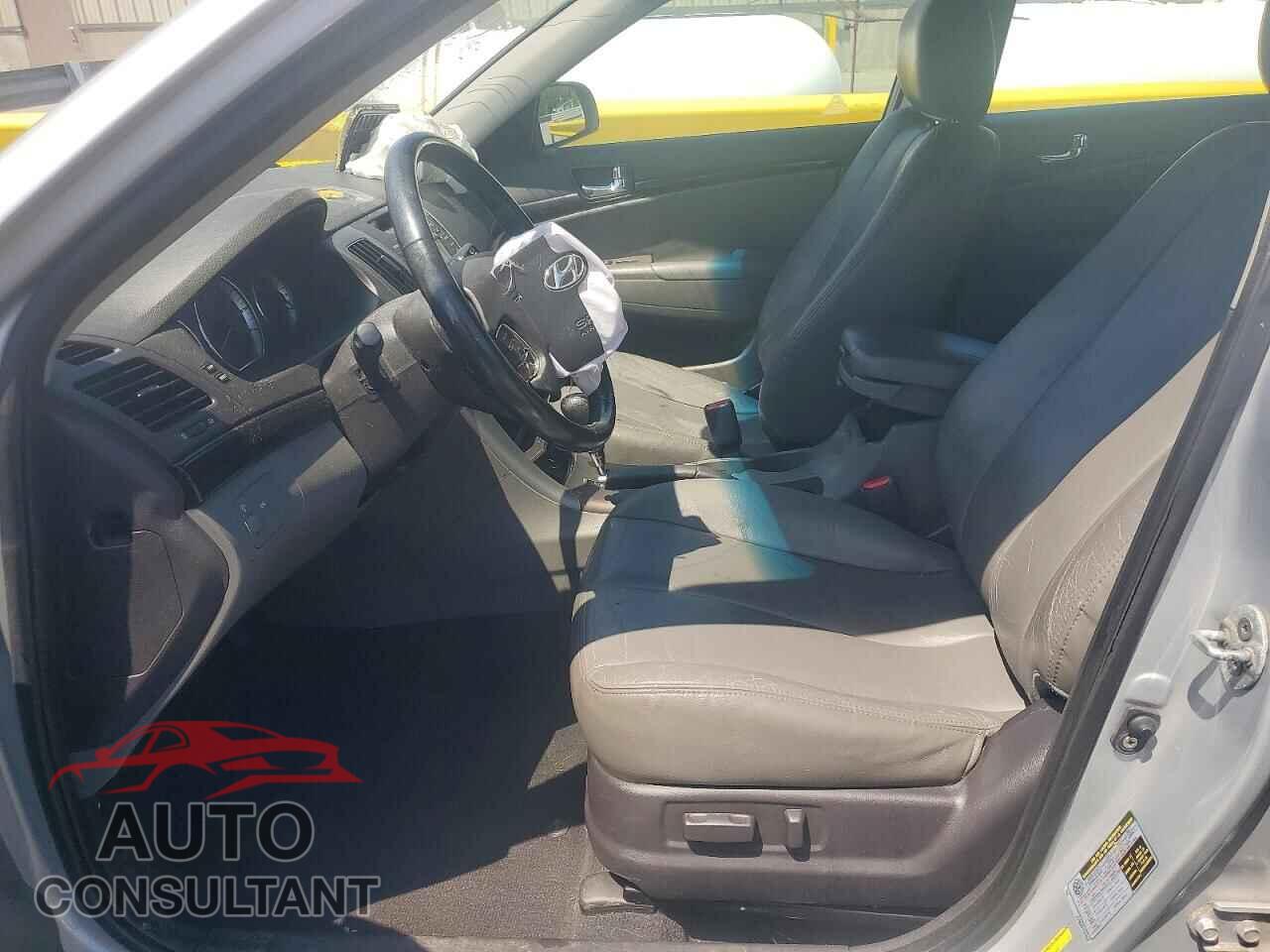 HYUNDAI SONATA 2009 - 5NPEU46FX9H570102