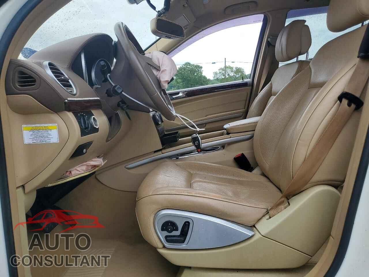 MERCEDES-BENZ GL-CLASS 2012 - 4JGBF8GE3CA790735